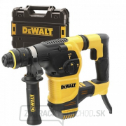 Kombinované kladivo SDS-Plus 30 mm DeWALT D25334K Náhľad