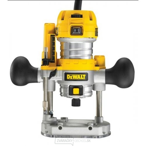 Horná frézka DeWALT D26203 900W