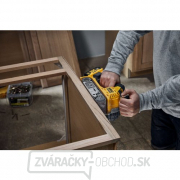 Akumulátorová pásová brúska 18V bez batérie DeWALT DCW220N náhled