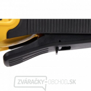 Akumulátorová fréza DeWALT DCW682N 18V Náhľad