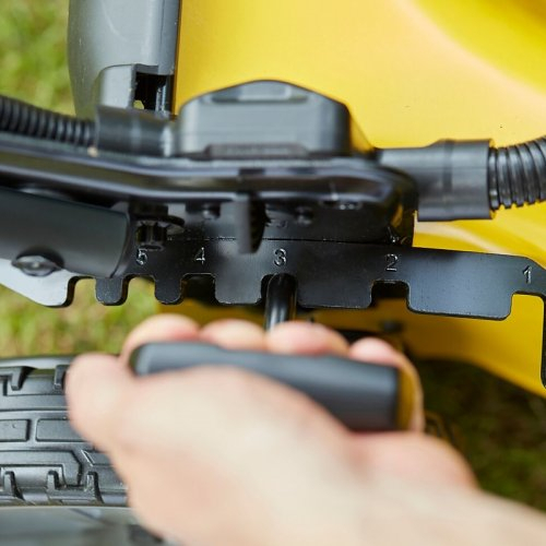 Akumulátorová kosačka V60 bez batérie Stanley FatMax SFMCMW2653B Náhľad