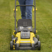 Akumulátorová kosačka 2xV20 18V 2x4,0Ah Stanley FatMax SFMCMW2651M náhled