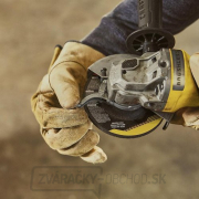 Akumulátorová uhlová brúska 125mm V20 18V 2x4,0Ah Stanley FatMax SFMCG700M2K náhled