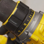 Akumulátorová vŕtačka V20 18V 2x2,0Ah Stanley FatMax SFMCD720D2K náhled