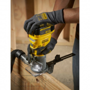 Akumulátorová frézka 8 mm V20 18V Stanley FatMax SFMCW400B náhled