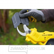 Akumulátorové nožnice na konáre V20 18V bez batérie Stanley FatMax SFMCPP32B Akumulátorové nožnice na konáre V20 18V bez batérie Stanley FatMax SFMCPP32B náhled