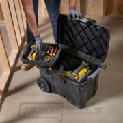 Mobilná skrinka na náradie so západkou PRO ONE TOUCH STANLEY STST33090-1 náhled