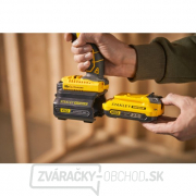 V20 18V adaptér Stanley FatMax SFMCB100 V20 18V adaptér Stanley FatMax SFMCB100 náhled
