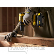 V20 18V adaptér Stanley FatMax SFMCB100 V20 18V adaptér Stanley FatMax SFMCB100 náhled