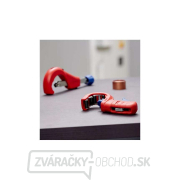 Rezák na plastové odpadové rúry, priemer 32 ÷ 50 mm Knipex 90 23 01 BK náhled