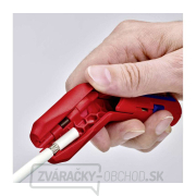 KNIPEX ErgoStrip 16 95 01 SB Univerzálny nástroj na odizolovanie pre pravákov KNIPEX ErgoStrip 16 95 01 SB Univerzálny nástroj na odizolovanie pre pravákov náhled