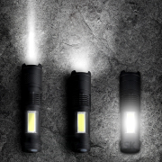 Solight LED nabíjacie vreckové svietidlo so zoomom, 100lm + 70lm, Li-Ion, USB, čierna Náhľad