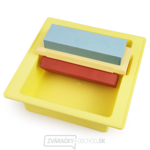 Súprava japonských brúsnych kameňov SK11 s vaničkou - zrnitosť 220, 1000 a 3000 Súprava japonských brúsnych kameňov SK11 s vaničkou - zrnitosť 220, 1000 a 3000 gallery main image