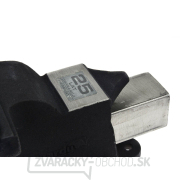 Profesionálny zverák 8