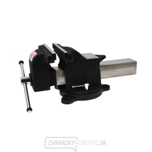 Profesionálny zverák 8 Profesionálny zverák 8