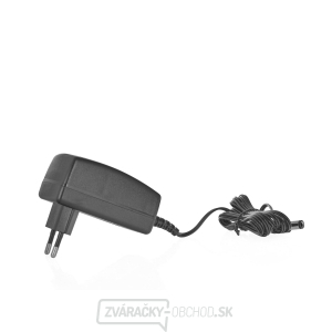 Nabíjačka na uteráky G80657 - rýchla 18V (20) Nabíjačka na uteráky G80657 - rýchla 18V (20)