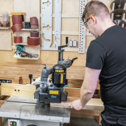 IGM AF32 Podávač materiálu 400V IGM AF32 Podávač materiálu 400V náhled