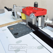 IGM Olepovací a orezávací stôl so zásobníkom IGM Olepovací a orezávací stôl so zásobníkom náhled