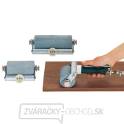 Tryska s valčekom na plochu - 180mm šírka, valec gumový Tryska s valčekom na plochu - 180mm šírka, valec gumový gallery main image