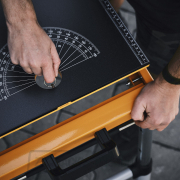 Multifunkčný skladací stôl a plošina STRONGBOLD StrongBench B910 Multifunkčný skladací stôl a plošina STRONGBOLD StrongBench B910 náhled