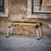 Multifunkčný skladací stôl a plošina STRONGBOLD StrongBench B910 náhled