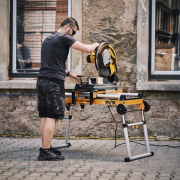 Stojan STRONGBOLD StrongRail B920 pre pokosovú pílu Stojan STRONGBOLD StrongRail B920 pre pokosovú pílu náhled