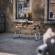 Stojan STRONGBOLD StrongRail B920 pre pokosovú pílu Stojan STRONGBOLD StrongRail B920 pre pokosovú pílu náhled