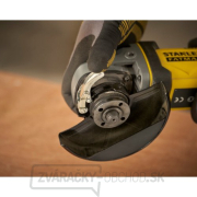 Aku uhlová brúska V20 18V bez batérie Stanley FatMax SFMCG300B náhled