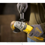 Aku uhlová brúska V20 18V bez batérie Stanley FatMax SFMCG300B náhled