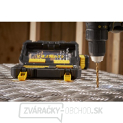 31-dielna sada vrtákov do titánu/dreva/drevo, skrutkovacie bity, magnetický držiak bitov, záhlbník Stanley STA88550 náhled