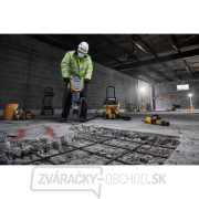 Demolačné kladivo s 28 mm šesťhranným bitom DeWALT D25966 náhled