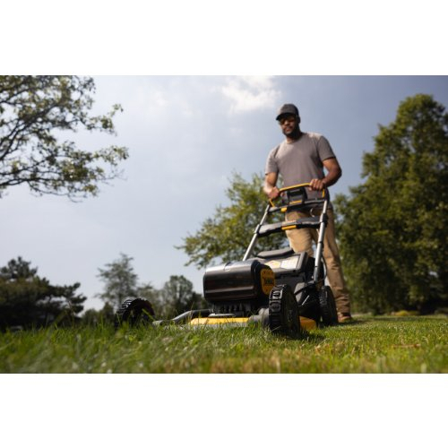 Akumulátorová kosačka 2x18V 2x8,0 Ah DeWALT DCMWP134W2 Náhľad