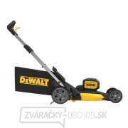 Akumulátorová kosačka 2x18V bez batérie DeWALT DCMWP134N náhled