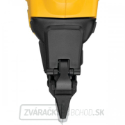 Akumulátorová 18V karbidová klincovačka DCN662N náhled