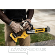 Akumulátorová vyvetvovacia píla 20cm 18V 1x5,0Ah DeWALT DCMPS520P1 Akumulátorová vyvetvovacia píla 20cm 18V 1x5,0Ah DeWALT DCMPS520P1 náhled