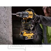 Akumulátorová príklepová vŕtačka XR Li-Ion 18V/2x5,0Ah k 100. výročiu DeWALT DCD100YP2T Akumulátorová príklepová vŕtačka XR Li-Ion 18V/2x5,0Ah k 100. výročiu DeWALT DCD100YP2T náhled