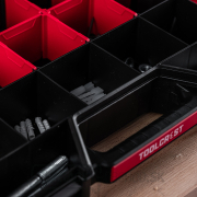 Stohovateľný kufríkový organizér na skrutky TOOLCREST Stohovateľný kufríkový organizér na skrutky TOOLCREST náhled