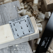 Nerezové vodítko 2x4 Rakuda na rezanie japonskou pílkou Nerezové vodítko 2x4 Rakuda na rezanie japonskou pílkou náhled