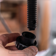 Zvislá úpinka - skrutkovacia svorka STRONGBOLD StrongClamp - 25 cm Zvislá úpinka - skrutkovacia svorka STRONGBOLD StrongClamp - 25 cm náhled