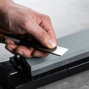 Japonský vodný brúsny kameň E-VALUE - zrnitosť 120 a 220 náhled