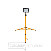 50W LED svetlomet s teleskopickým stojanom a káblom - studená biela farba 6500K (1) 50W LED svetlomet s teleskopickým stojanom a káblom - studená biela farba 6500K (1) náhled