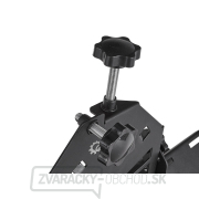 Nadstavec pre uhlovú brúsku 115-125mm na rezanie pod uhlom 45° Nadstavec pre uhlovú brúsku 115-125mm na rezanie pod uhlom 45° náhled