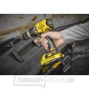 Aku vŕtačka s príklepom Stanley V20, 2 x 4.0Ah, kitbox Náhľad