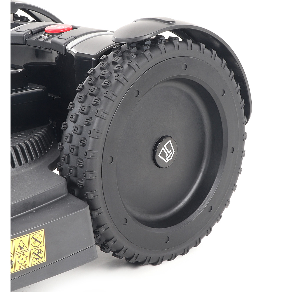 Robotická kosačka TECHline NEXTTECH LX6 4WD Náhľad