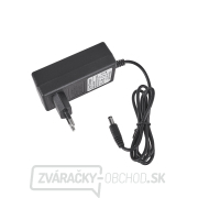 Vibračná batériová prísavka na obklady - sada s nabíjačkou a 2x18V batériami (4) Vibračná batériová prísavka na obklady - sada s nabíjačkou a 2x18V batériami (4) náhled