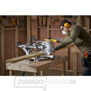 Pokosová píla 254 mm 1800 W s posuvom Stanley SM1800 náhled