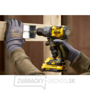 Akumulátorová vŕtačka s príklepovým vŕtačom V20 18V 2x2,0Ah Stanley FatMax SFMCD726D2K náhled