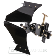 Obojstranný otočný pluh pre kultivátory Hahn & Sohn Cedrus GL05 a GL06 s adaptérom Obojstranný otočný pluh pre kultivátory Hahn & Sohn Cedrus GL05 a GL06 s adaptérom gallery main image