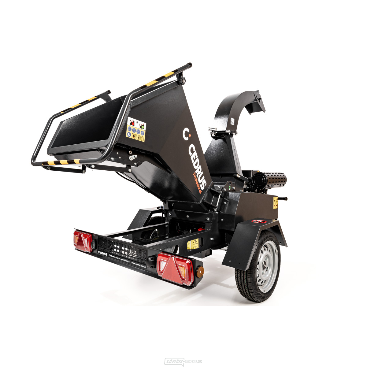 Hahn & Sohn Cedrus R13 - profesionálny prívesný drvič konárov s benzínovým motorom Loncin 18 kW