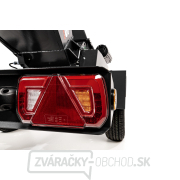 Hahn & Sohn Cedrus R13 - profesionálny prívesný drvič konárov s benzínovým motorom Loncin 18 kW náhled